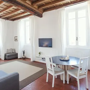 lungaretta3.it-romehotels.com/